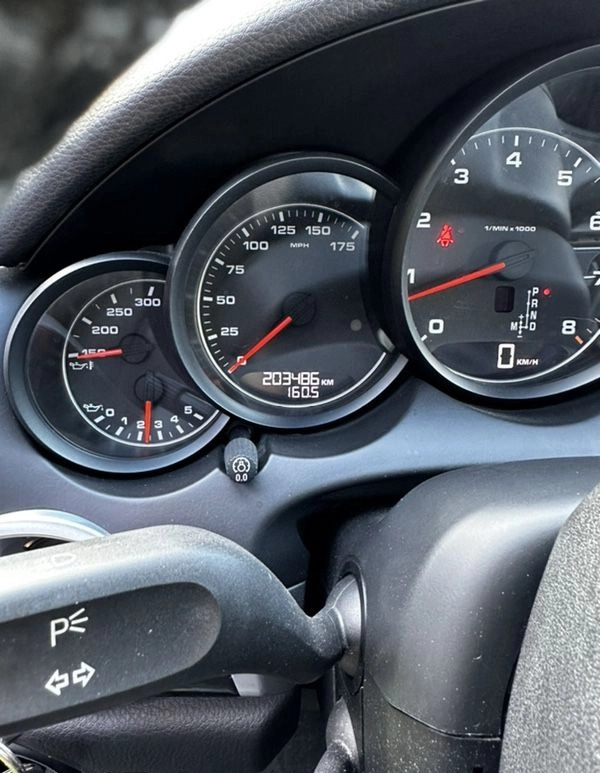 Porsche Cayenne cena 78500 przebieg: 200000, rok produkcji 2012 z Kosów Lacki małe 67